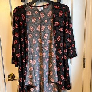 LuLaRoe Black and Pink Geometric kimono